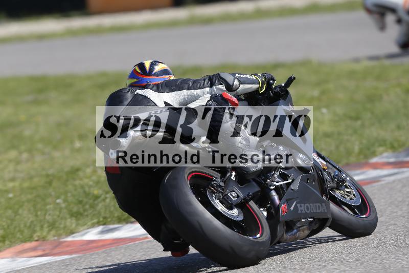 /11 29.04.2025 PROMAX ADR/Gruppe gelb/backside